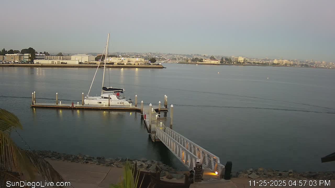 South San Diego & San Diego International Airport View with Radio from Shelter Island Live Cam SAN/KSAN - La Playa, San Diego, San Diego County, California, USA
