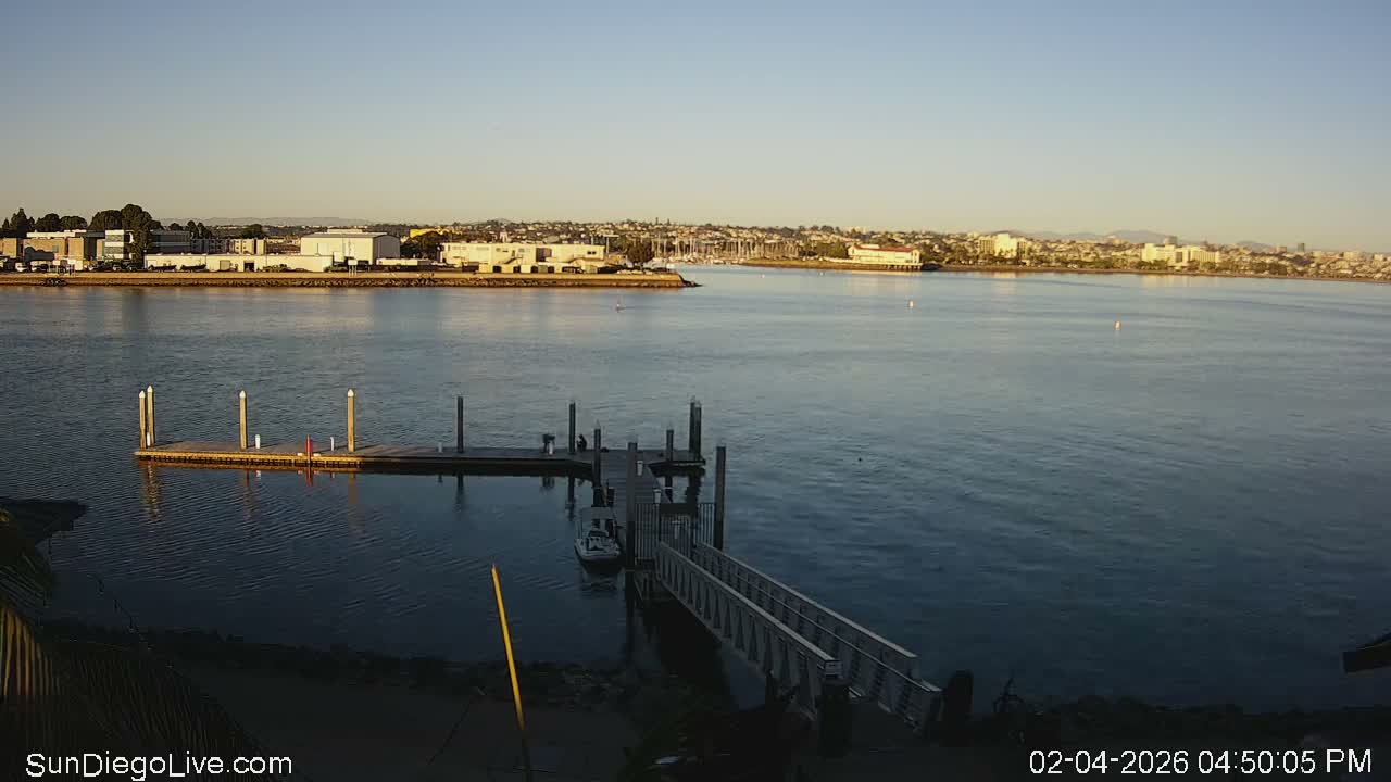 South San Diego & San Diego International Airport View with Radio from Shelter Island Live Cam SAN/KSAN - La Playa, San Diego, San Diego County, California, USA