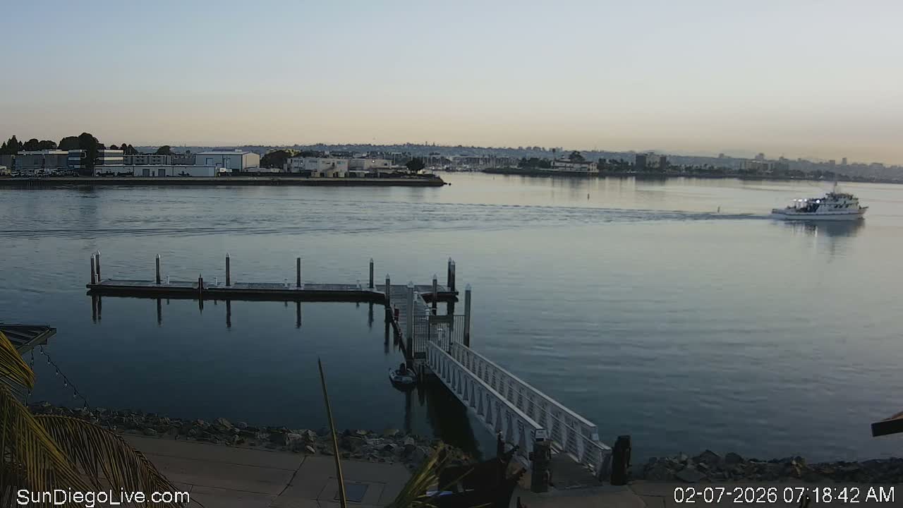 South San Diego & San Diego International Airport View with Radio from Shelter Island Live Cam SAN/KSAN - La Playa, San Diego, San Diego County, California, USA
