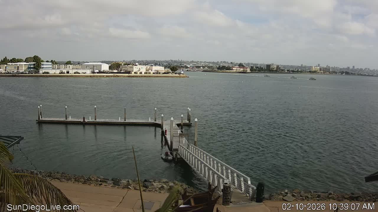 South San Diego & San Diego International Airport View with Radio from Shelter Island Live Cam SAN/KSAN - La Playa, San Diego, San Diego County, California, USA
