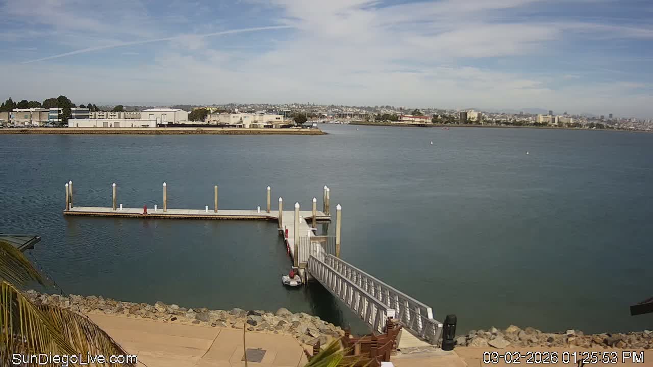South San Diego & San Diego International Airport View with Radio from Shelter Island Live Cam SAN/KSAN - La Playa, San Diego, San Diego County, California, USA