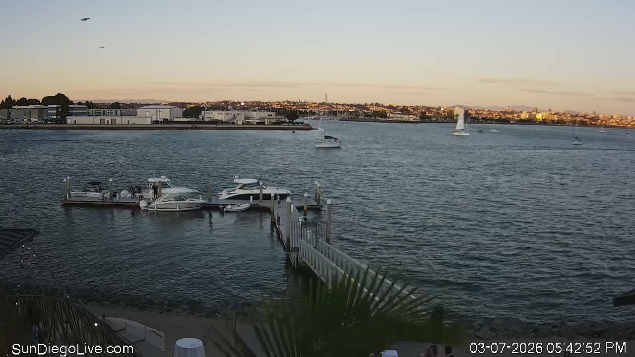 South San Diego & San Diego International Airport View with Radio from Shelter Island Live Cam SAN/KSAN - La Playa, San Diego, San Diego County, California, USA