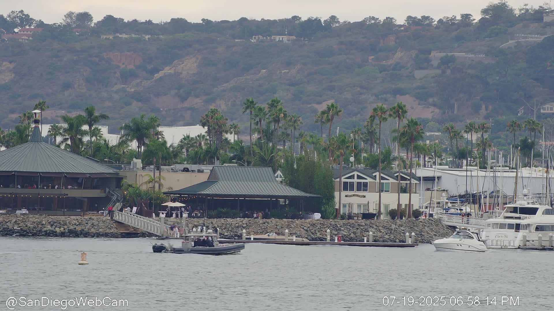 San Diego City / Bay 360 Panaromic & San Diego North Island Naval Air Sation NZY / KNZY Live Cam - Harbor Island, San Diego, San Diego County, California, USA