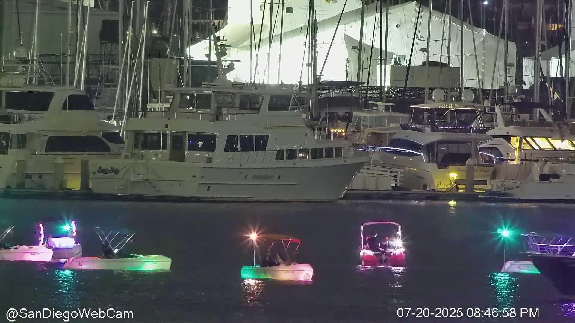 San Diego City / Bay 360 Panaromic & San Diego North Island Naval Air Sation NZY / KNZY Live Cam - Harbor Island, San Diego, San Diego County, California, USA