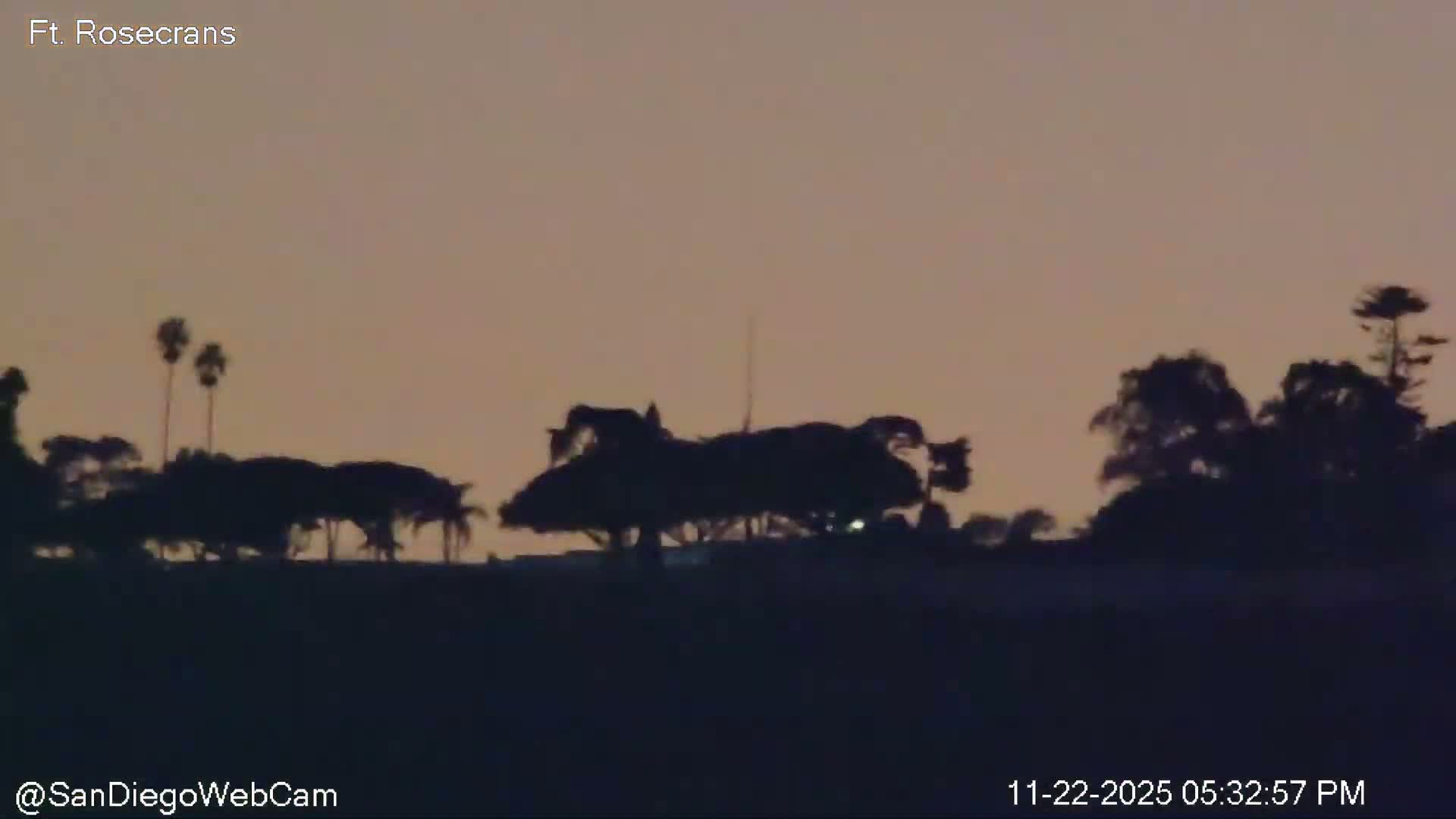 San Diego City / Bay 360 Panaromic & San Diego North Island Naval Air Sation NZY / KNZY Live Cam - Harbor Island, San Diego, San Diego County, California, USA
