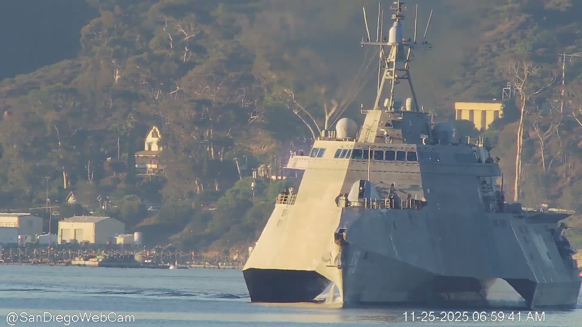 San Diego City / Bay 360 Panaromic & San Diego North Island Naval Air Sation NZY / KNZY Live Cam - Harbor Island, San Diego, San Diego County, California, USA