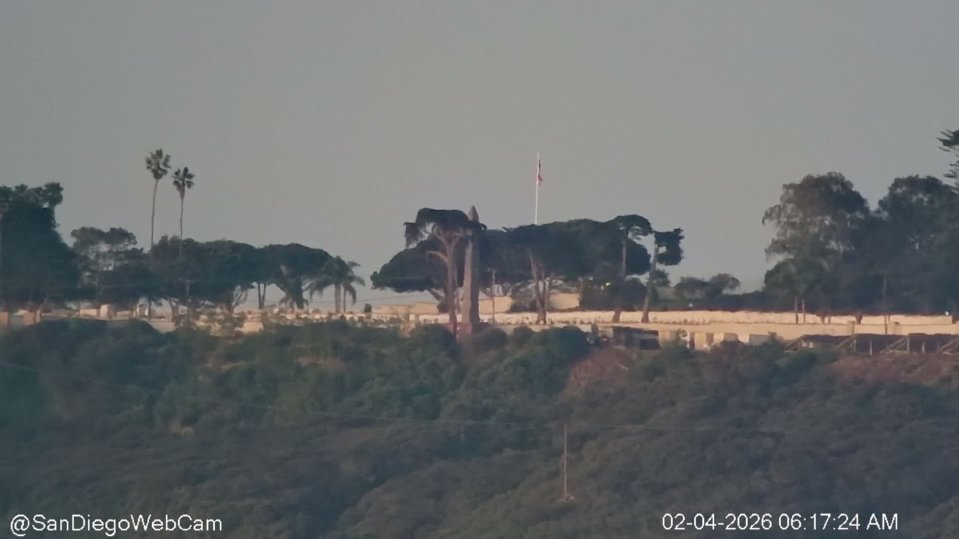 San Diego City / Bay 360 Panaromic & San Diego North Island Naval Air Sation NZY / KNZY Live Cam - Harbor Island, San Diego, San Diego County, California, USA