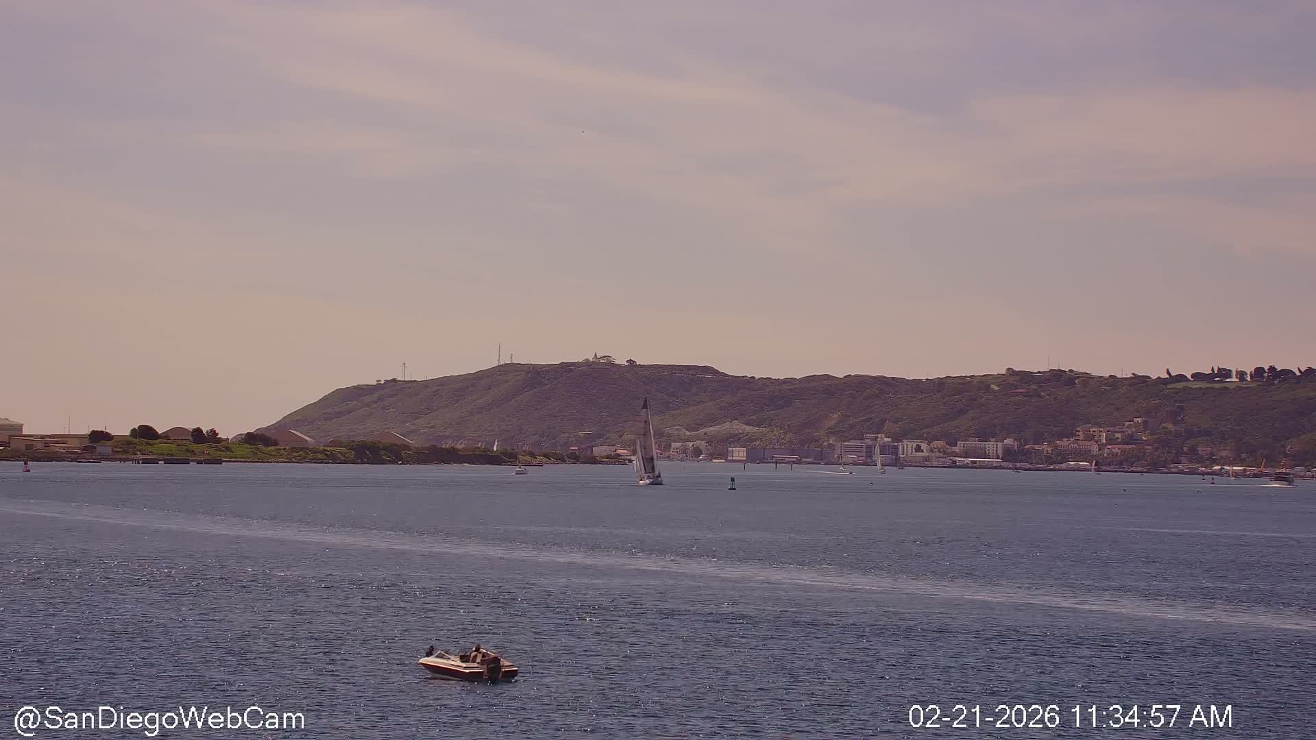 San Diego City / Bay 360 Panaromic & San Diego North Island Naval Air Sation NZY / KNZY Live Cam - Harbor Island, San Diego, San Diego County, California, USA