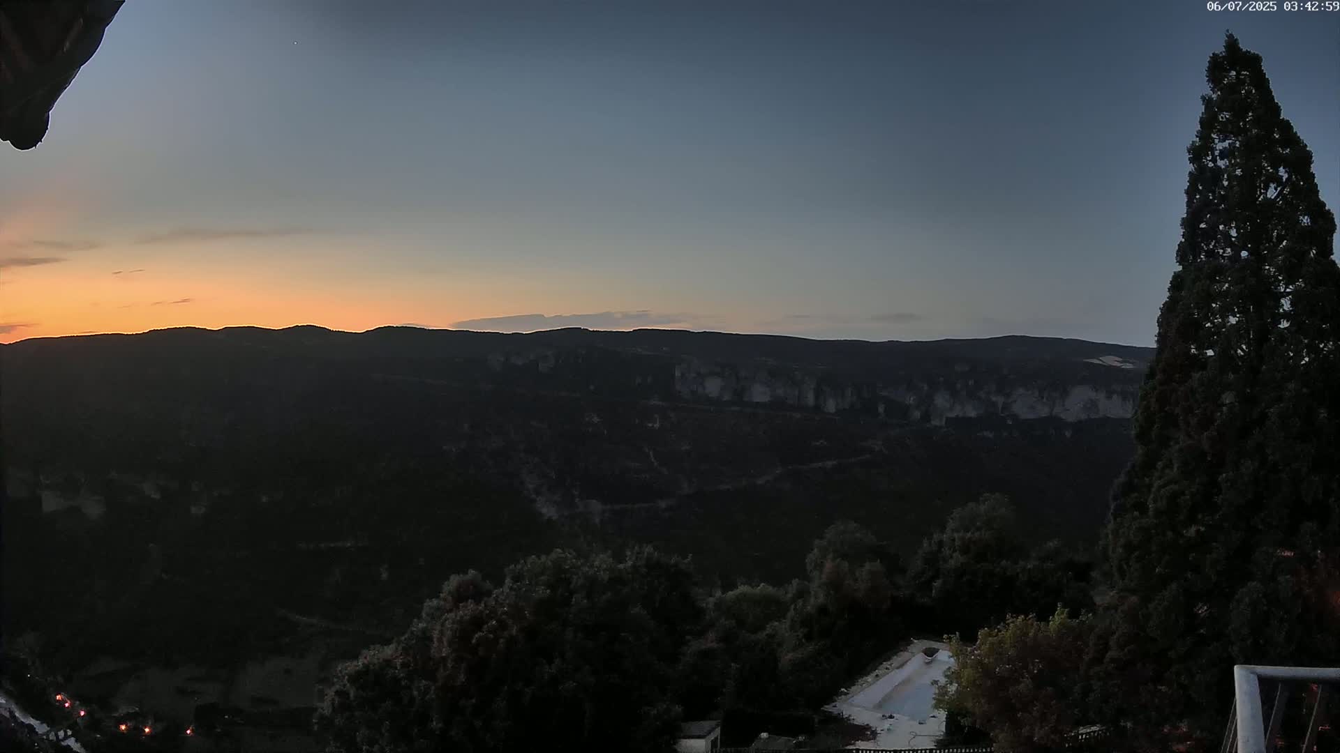 Les Gorges du Tarn (The Gorges of Tarn) View from Saint-Romme-de-Dolan Village Live Cam - Florac, Lozère, Occitanie, France