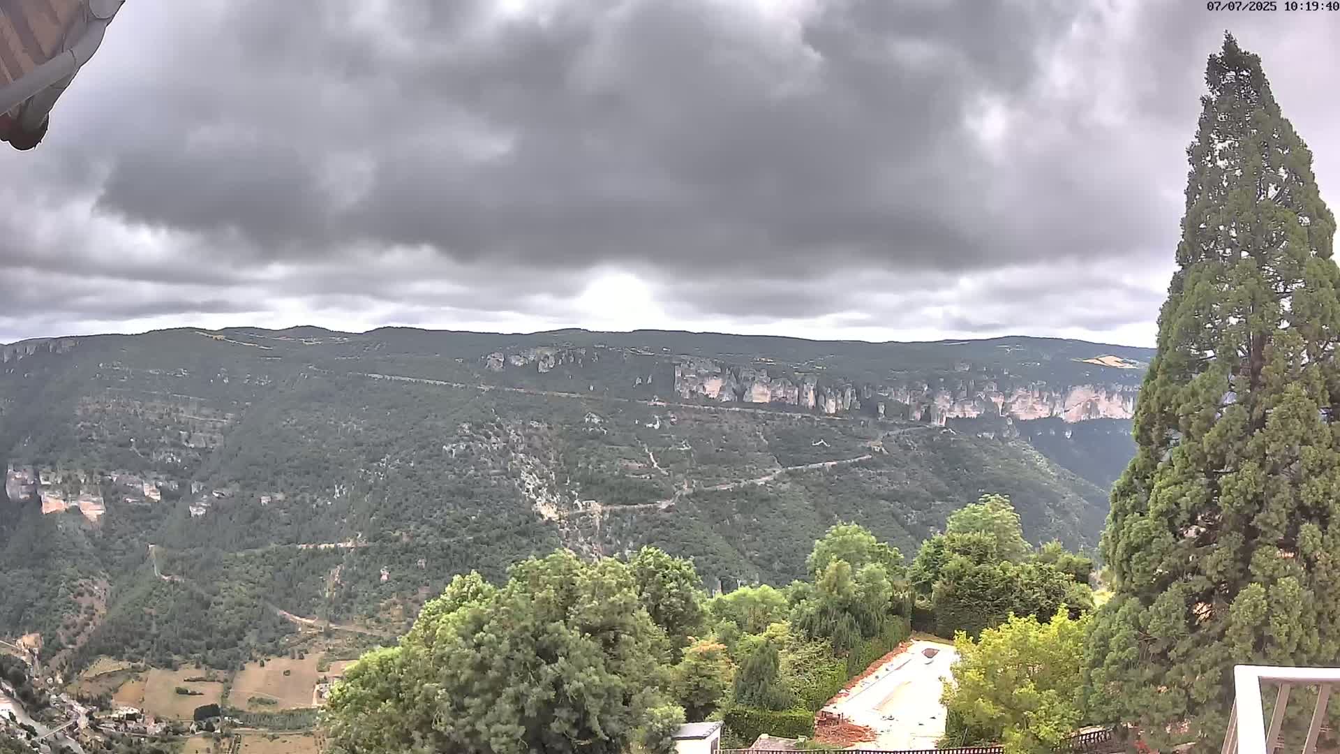 Les Gorges du Tarn (The Gorges of Tarn) View from Saint-Romme-de-Dolan Village Live Cam - Florac, Lozère, Occitanie, France