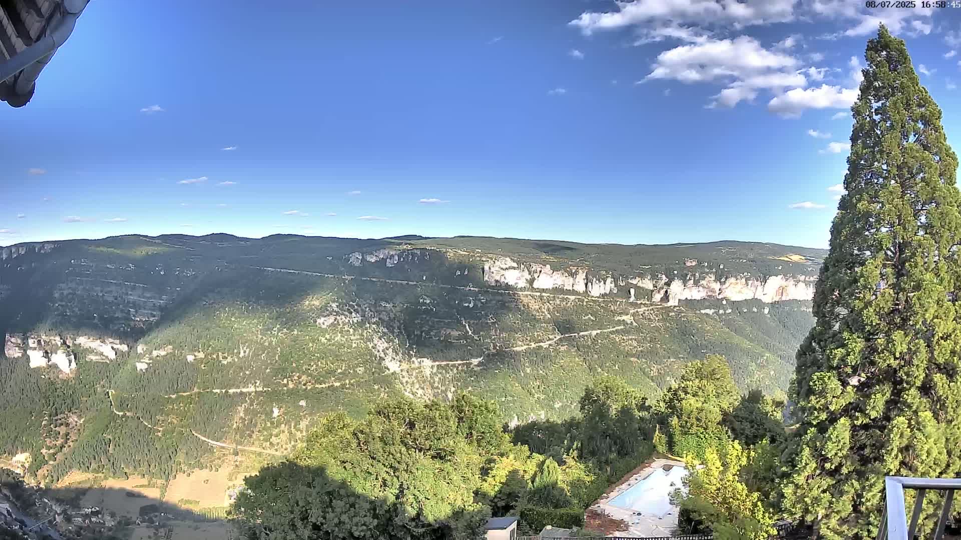 Les Gorges du Tarn (The Gorges of Tarn) View from Saint-Romme-de-Dolan Village Live Cam - Florac, Lozère, Occitanie, France
