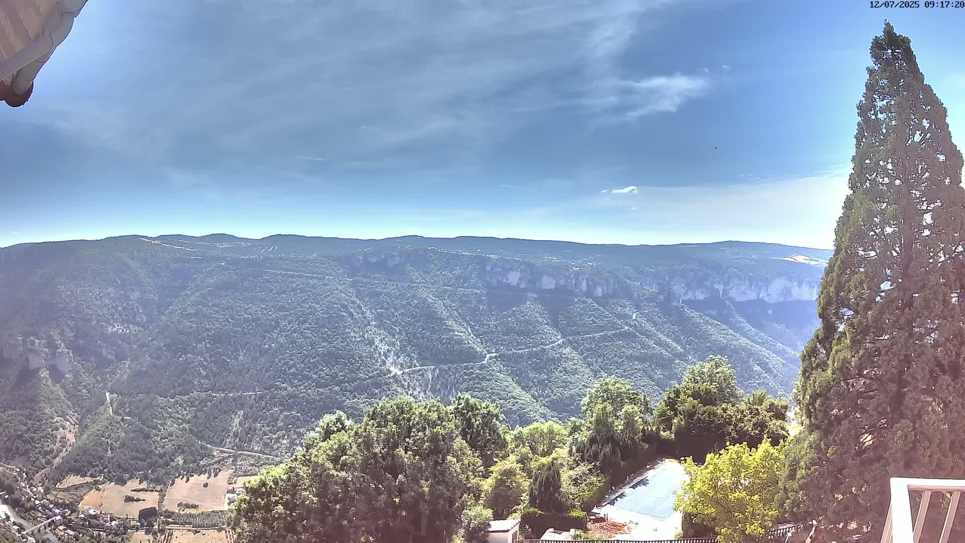 Les Gorges du Tarn (The Gorges of Tarn) View from Saint-Romme-de-Dolan Village Live Cam - Florac, Lozère, Occitanie, France