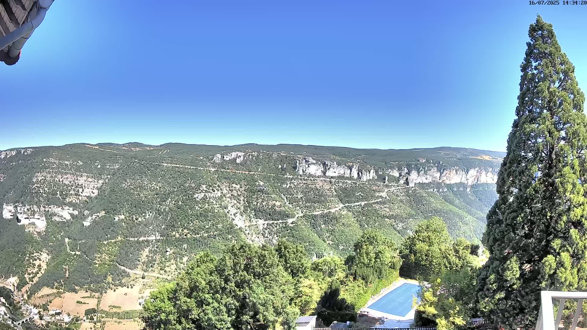 Les Gorges du Tarn (The Gorges of Tarn) View from Saint-Romme-de-Dolan Village Live Cam - Florac, Lozère, Occitanie, France