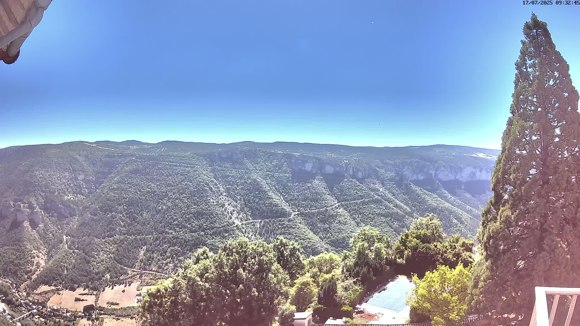 Les Gorges du Tarn (The Gorges of Tarn) View from Saint-Romme-de-Dolan Village Live Cam - Florac, Lozère, Occitanie, France
