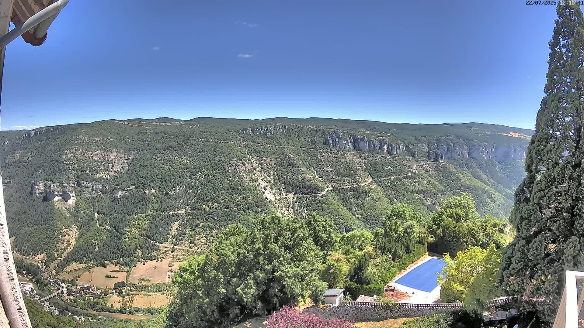 Les Gorges du Tarn (The Gorges of Tarn) View from Saint-Romme-de-Dolan Village Live Cam - Florac, Lozère, Occitanie, France