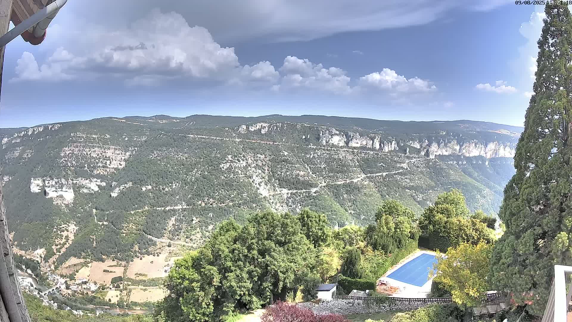 Les Gorges du Tarn (The Gorges of Tarn) View from Saint-Romme-de-Dolan Village Live Cam - Florac, Lozère, Occitanie, France