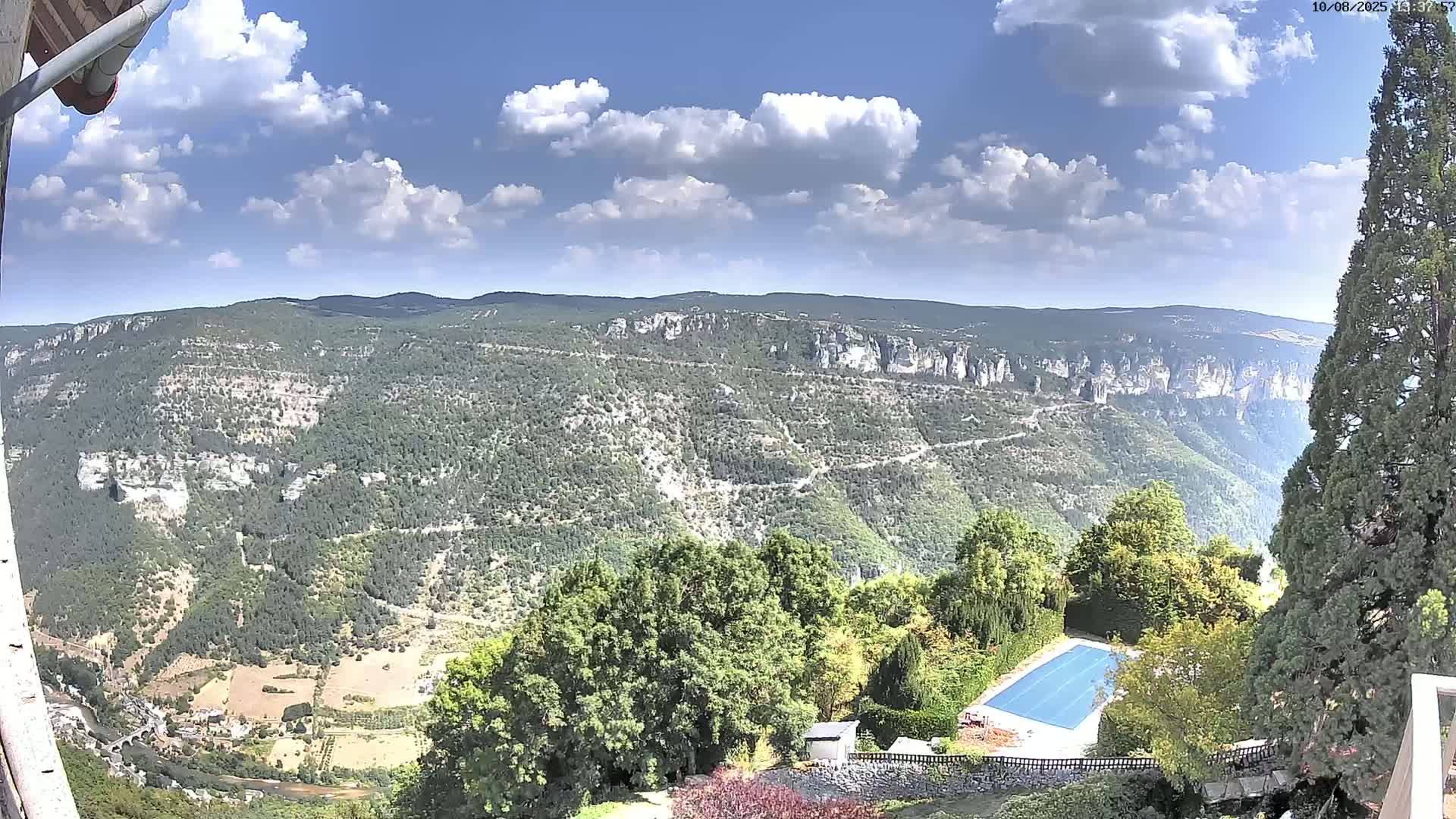 Les Gorges du Tarn (The Gorges of Tarn) View from Saint-Romme-de-Dolan Village Live Cam - Florac, Lozère, Occitanie, France