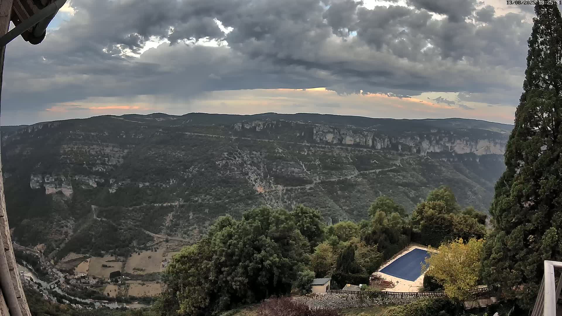 Les Gorges du Tarn (The Gorges of Tarn) View from Saint-Romme-de-Dolan Village Live Cam - Florac, Lozère, Occitanie, France