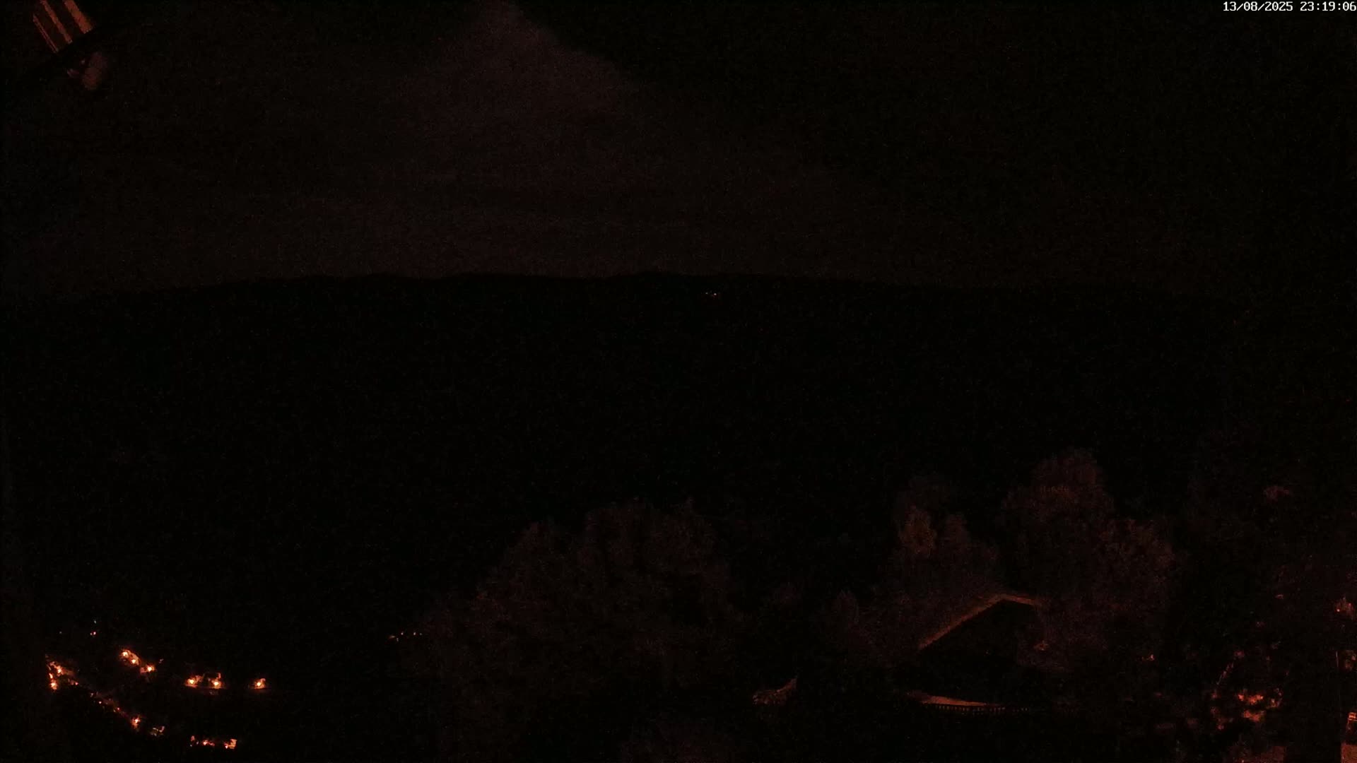 Les Gorges du Tarn (The Gorges of Tarn) View from Saint-Romme-de-Dolan Village Live Cam - Florac, Lozère, Occitanie, France