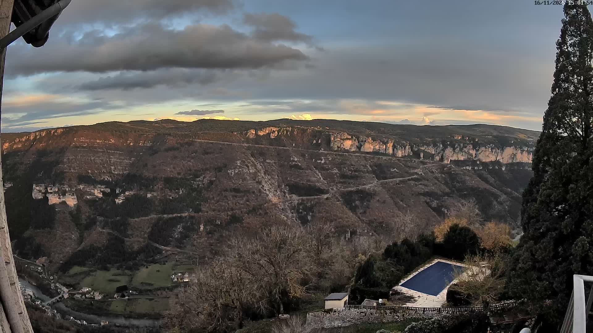 Les Gorges du Tarn (The Gorges of Tarn) View from Saint-Romme-de-Dolan Village Live Cam - Florac, Lozère, Occitanie, France