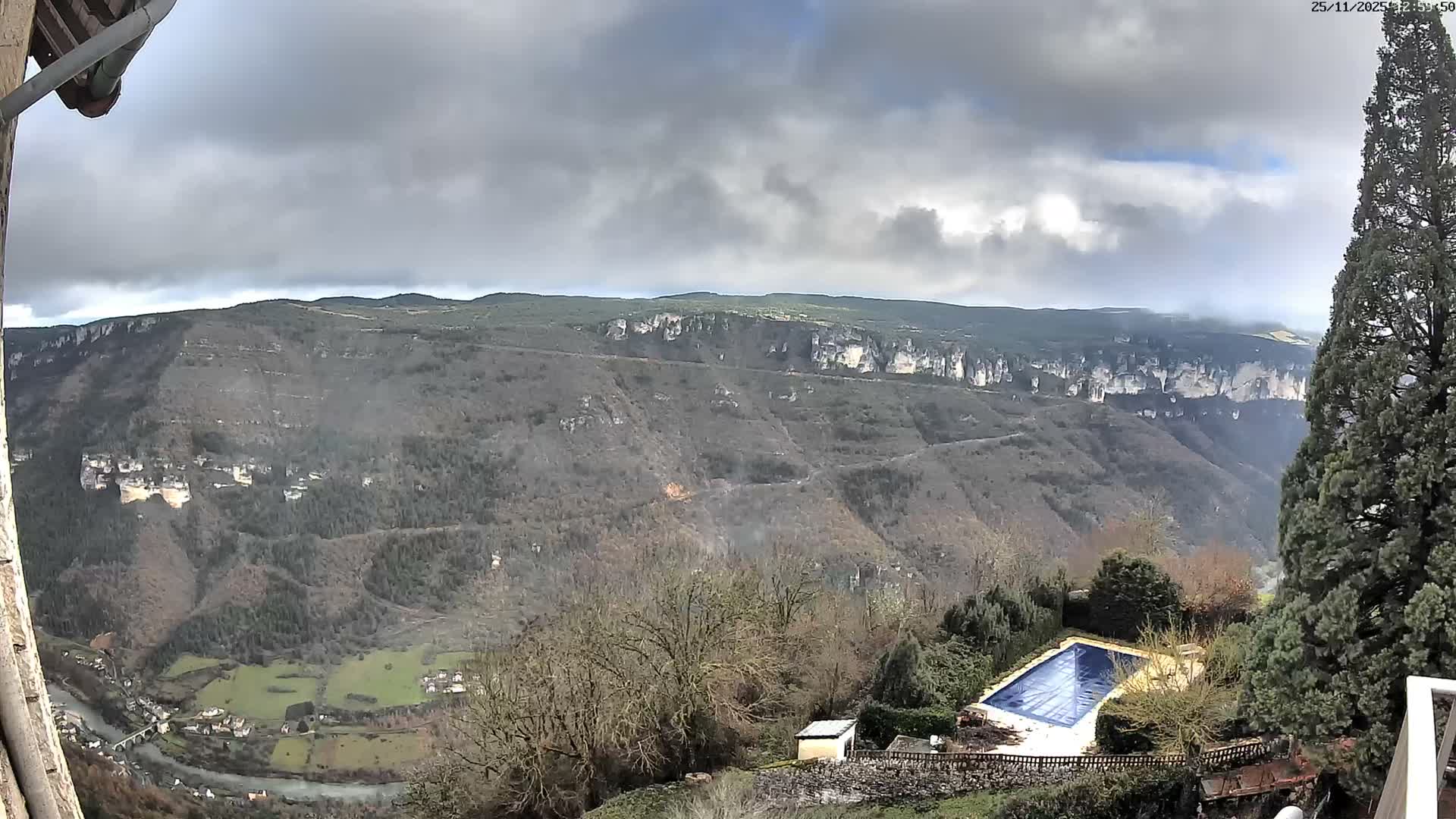 Les Gorges du Tarn (The Gorges of Tarn) View from Saint-Romme-de-Dolan Village Live Cam - Florac, Lozère, Occitanie, France