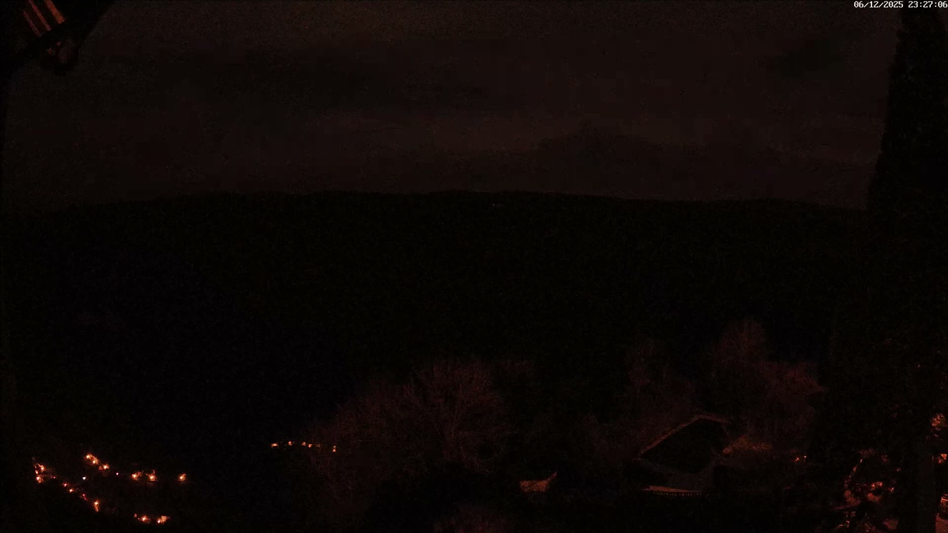 Les Gorges du Tarn (The Gorges of Tarn) View from Saint-Romme-de-Dolan Village Live Cam - Florac, Lozère, Occitanie, France