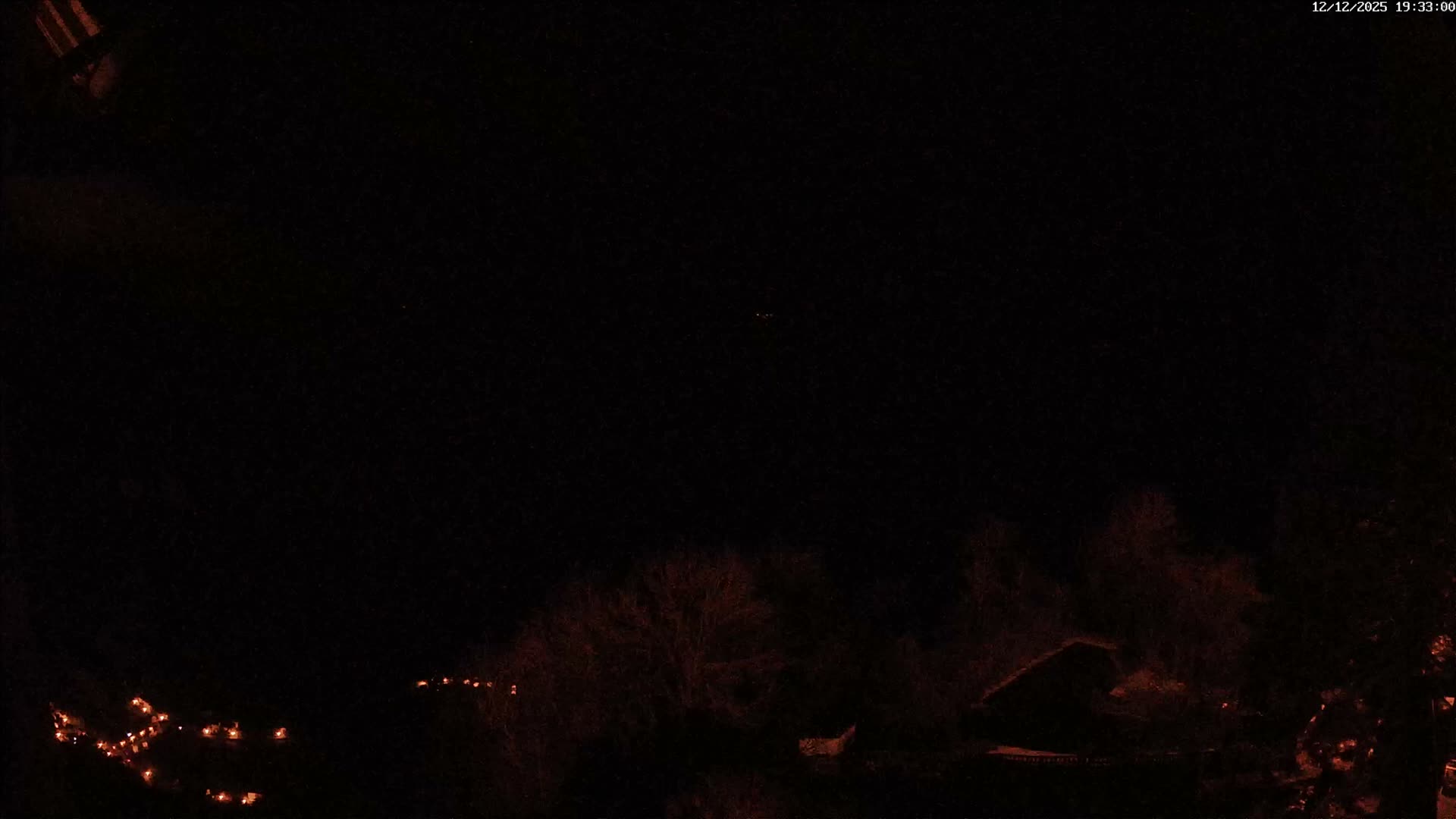 Les Gorges du Tarn (The Gorges of Tarn) View from Saint-Romme-de-Dolan Village Live Cam - Florac, Lozère, Occitanie, France