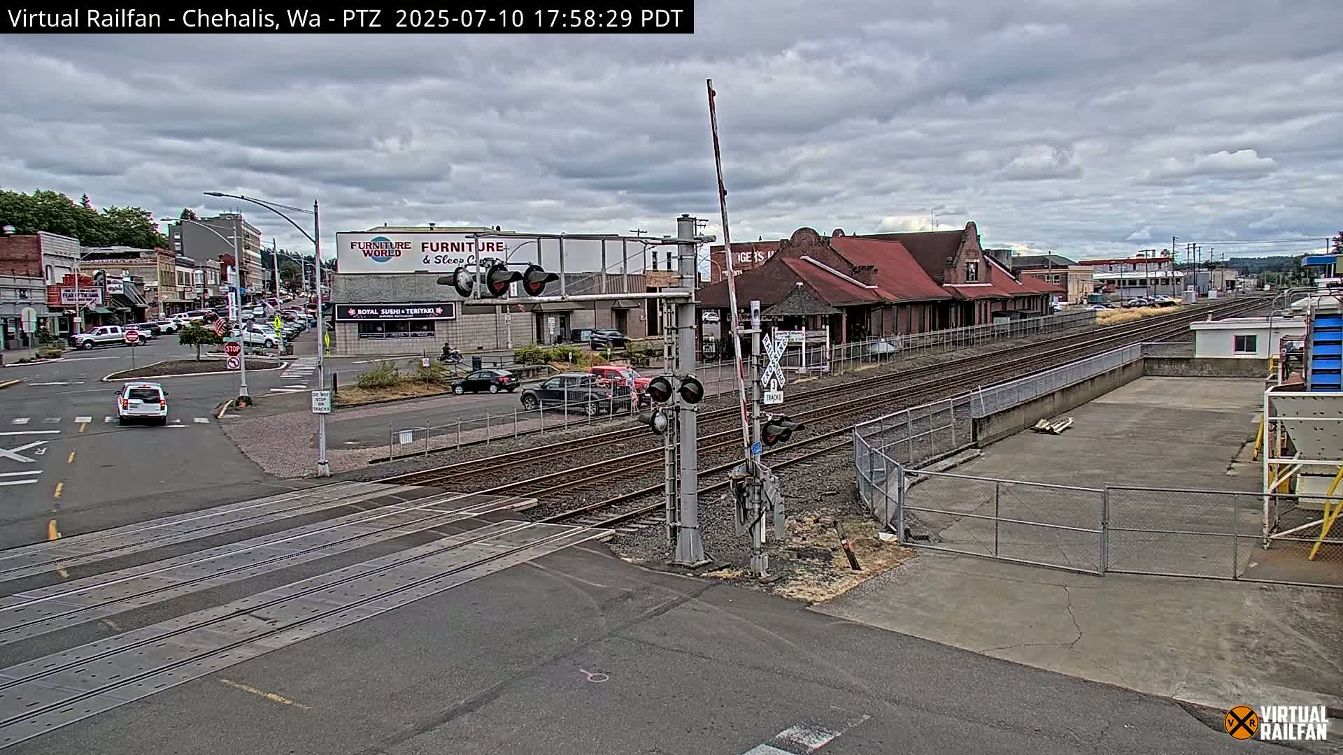 Chehalis City & Railway Junction N Market Bouleuvard X NW Front Street x NW West Street Live Cam - Chehalis, Lewis, Washington, USA