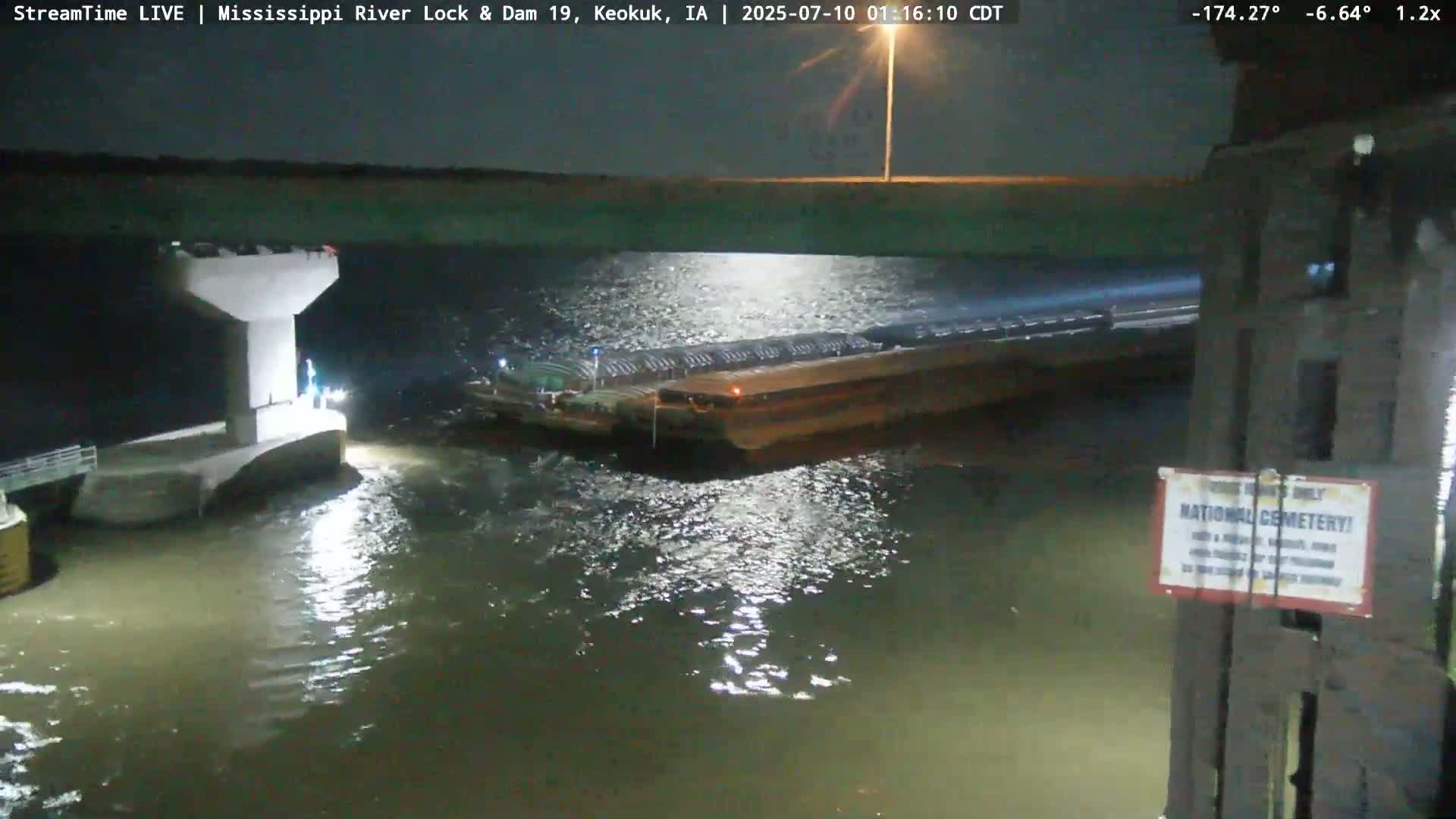 Keokuk Mississippi River Lock 19 Dam & Keokuk Power Plant Live Cam - Keokuk, Lee, Iowa, USA