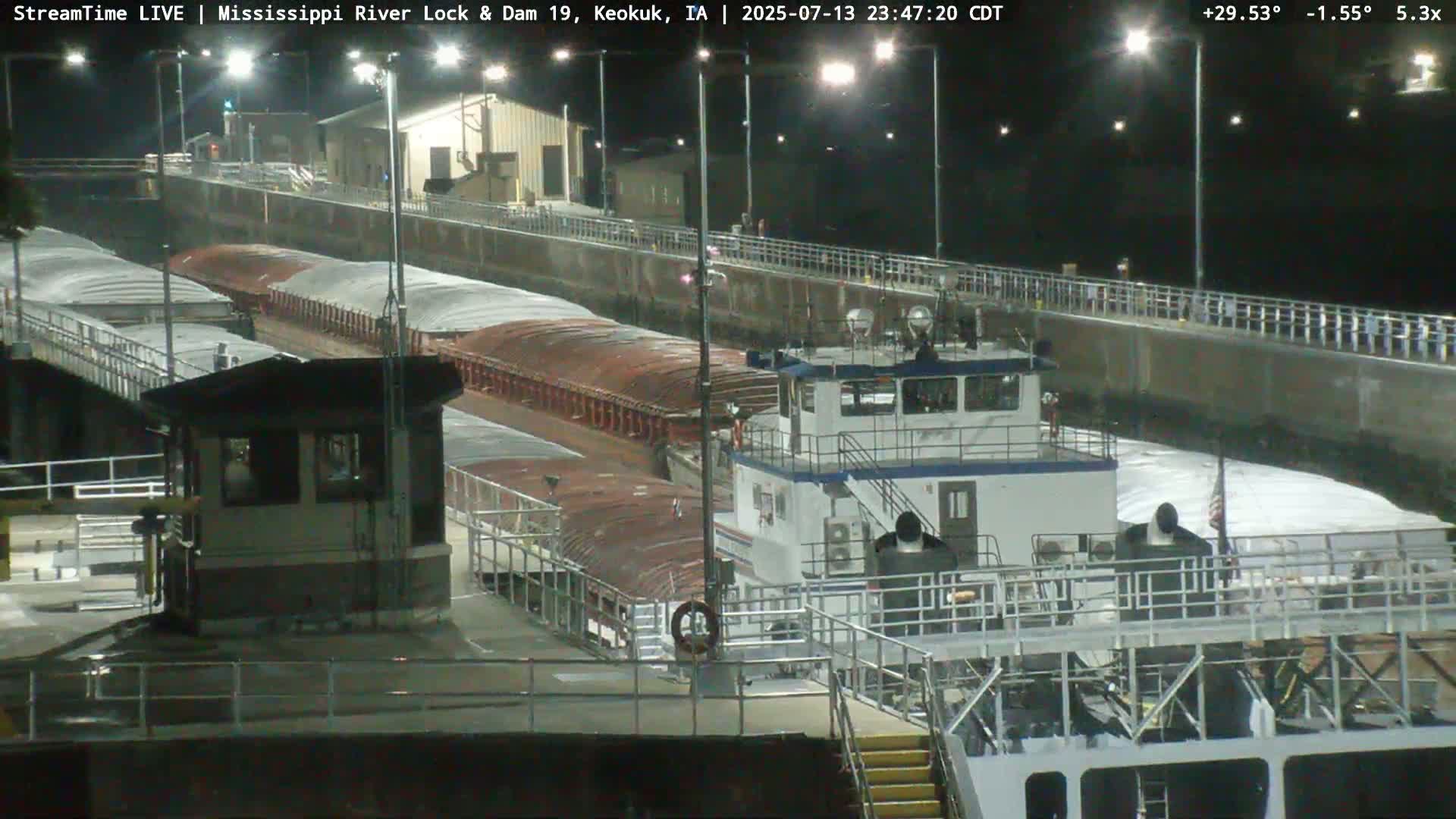 Keokuk Mississippi River Lock 19 Dam & Keokuk Power Plant Live Cam - Keokuk, Lee, Iowa, USA