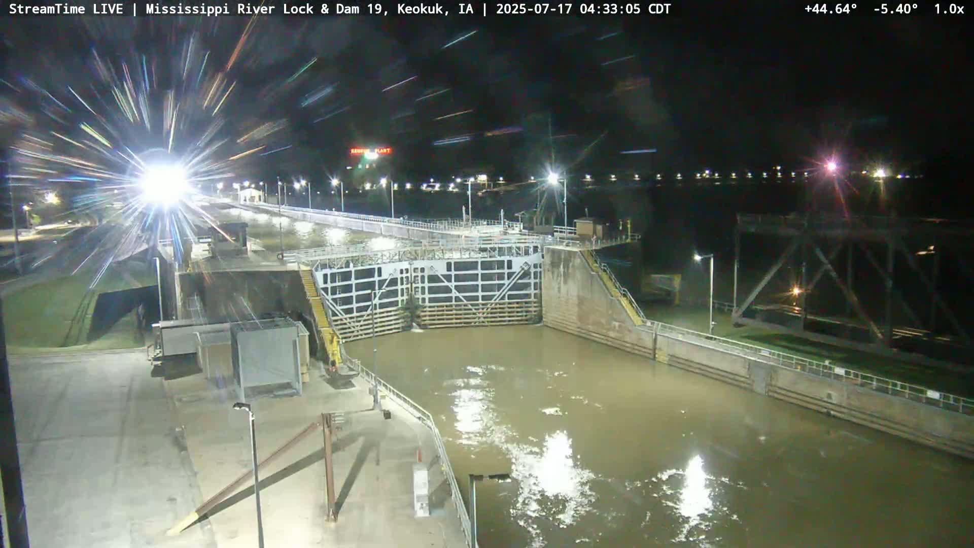 Keokuk Mississippi River Lock 19 Dam & Keokuk Power Plant Live Cam - Keokuk, Lee, Iowa, USA