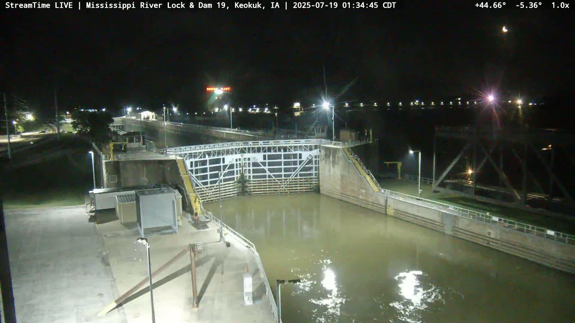 Keokuk Mississippi River Lock 19 Dam & Keokuk Power Plant Live Cam - Keokuk, Lee, Iowa, USA