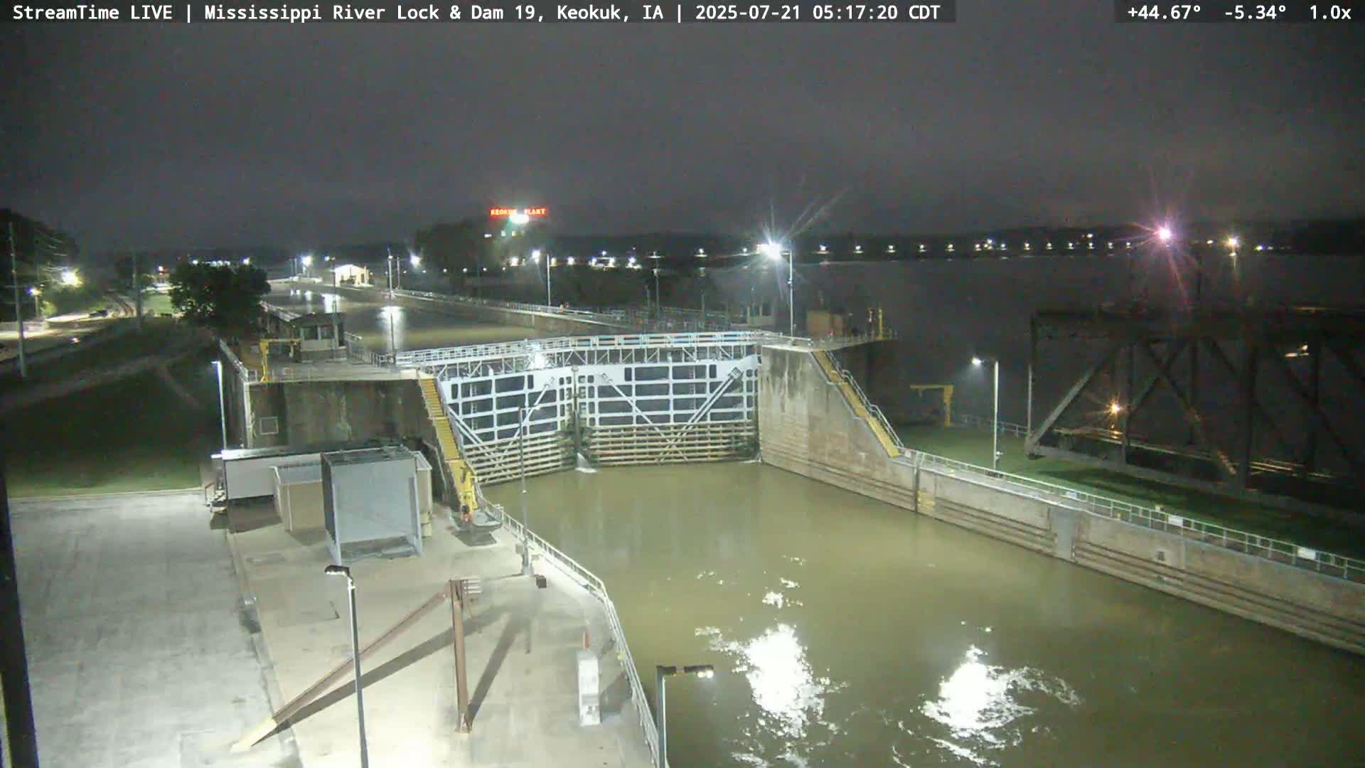 Keokuk Mississippi River Lock 19 Dam & Keokuk Power Plant Live Cam - Keokuk, Lee, Iowa, USA