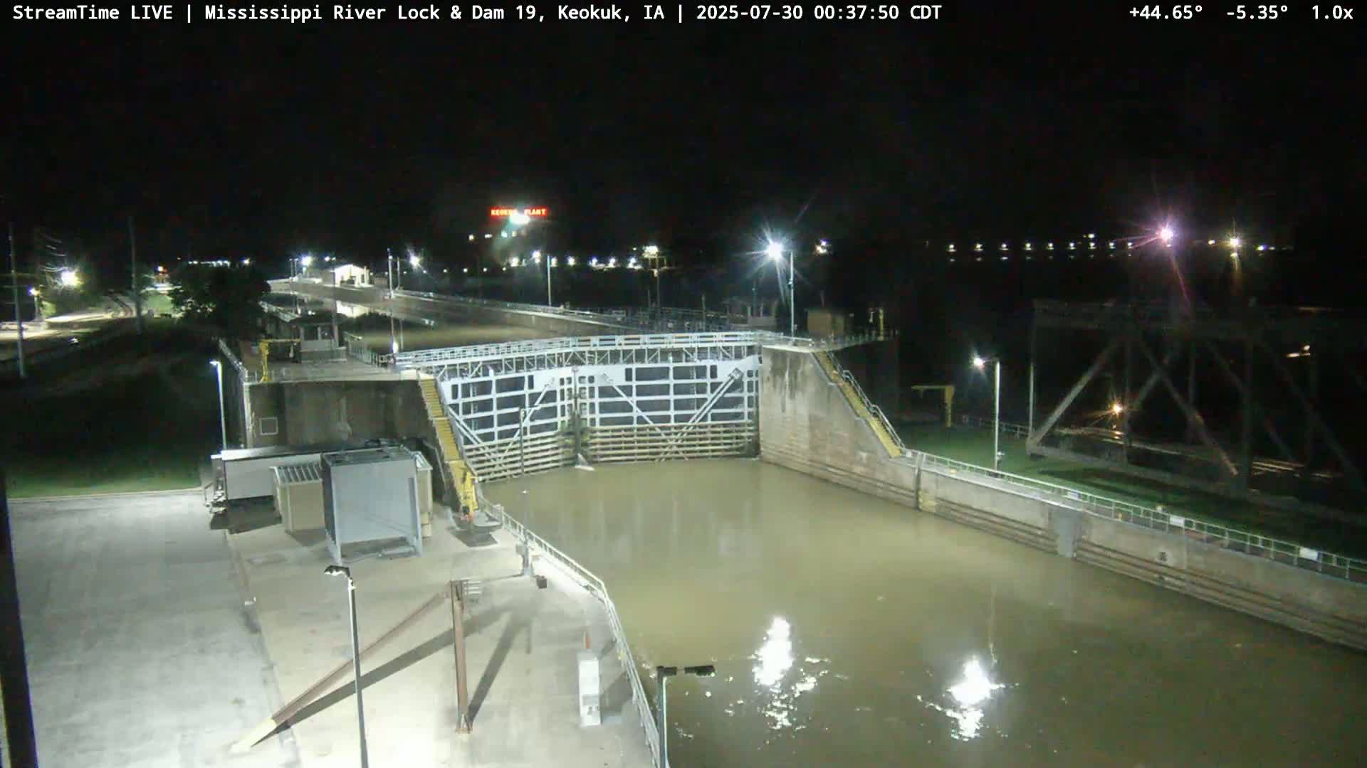 Keokuk Mississippi River Lock 19 Dam & Keokuk Power Plant Live Cam - Keokuk, Lee, Iowa, USA