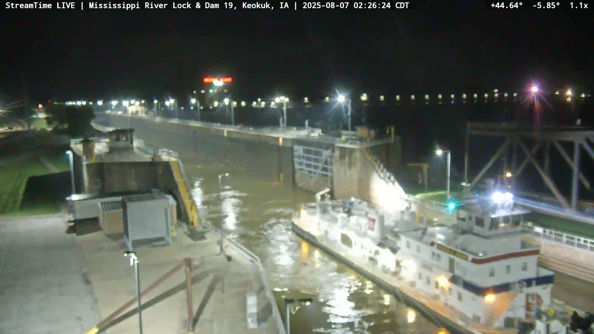 Keokuk Mississippi River Lock 19 Dam & Keokuk Power Plant Live Cam - Keokuk, Lee, Iowa, USA