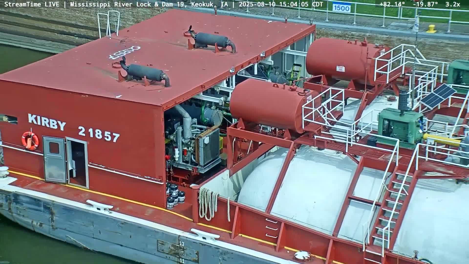 Keokuk Mississippi River Lock 19 Dam & Keokuk Power Plant Live Cam - Keokuk, Lee, Iowa, USA
