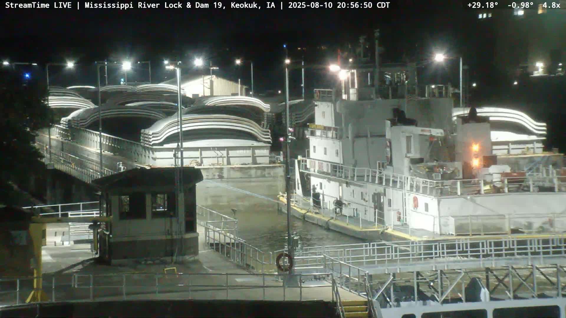 Keokuk Mississippi River Lock 19 Dam & Keokuk Power Plant Live Cam - Keokuk, Lee, Iowa, USA