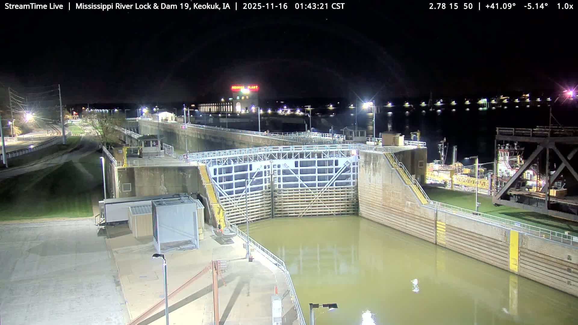 Keokuk Mississippi River Lock 19 Dam & Keokuk Power Plant Live Cam - Keokuk, Lee, Iowa, USA