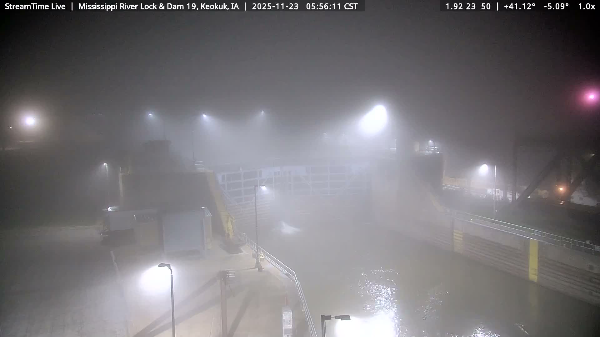 Keokuk Mississippi River Lock 19 Dam & Keokuk Power Plant Live Cam - Keokuk, Lee, Iowa, USA