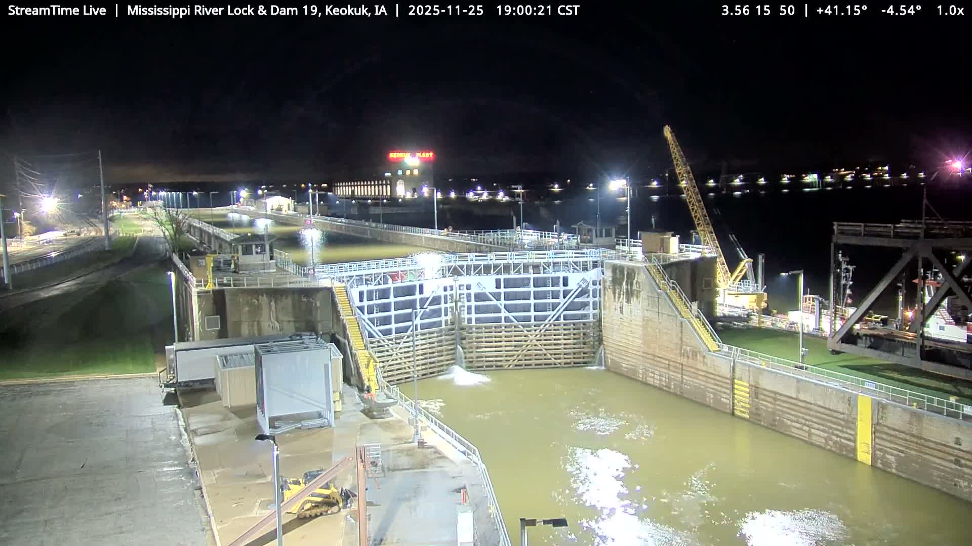Keokuk Mississippi River Lock 19 Dam & Keokuk Power Plant Live Cam - Keokuk, Lee, Iowa, USA