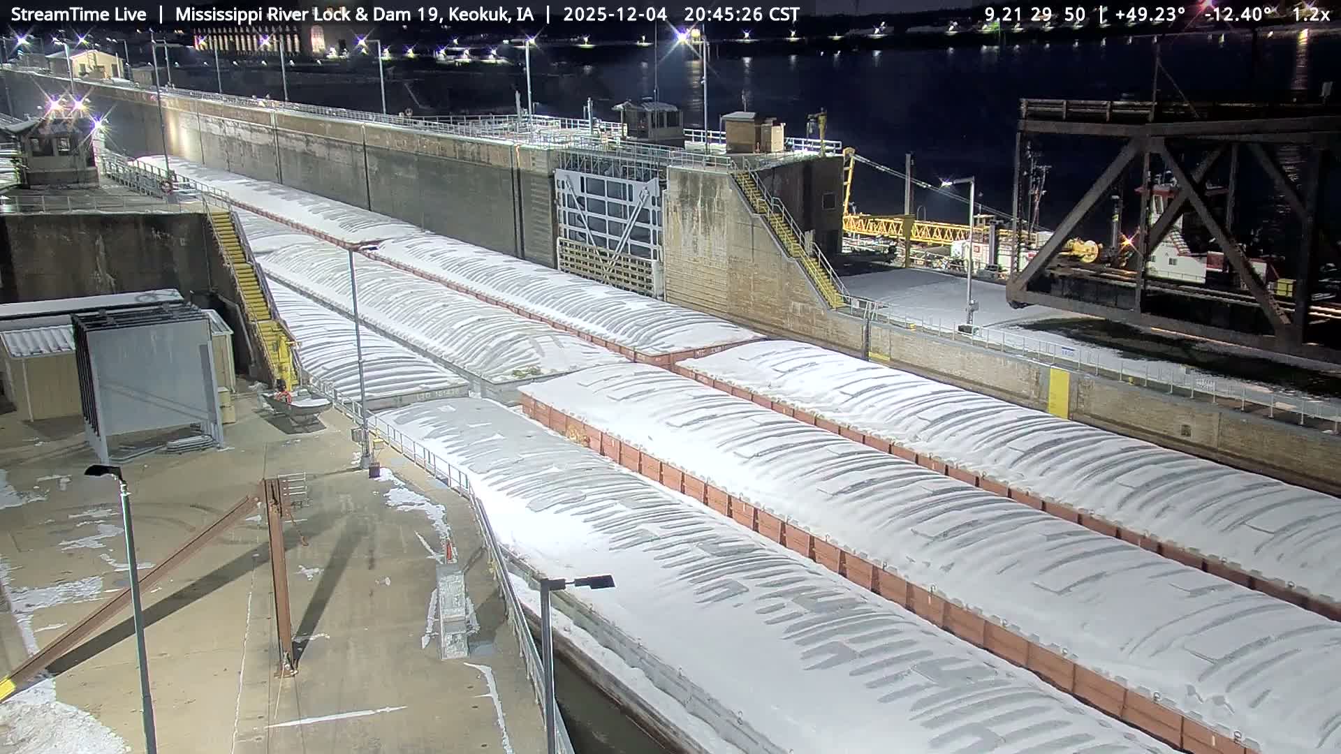 Keokuk Mississippi River Lock 19 Dam & Keokuk Power Plant Live Cam - Keokuk, Lee, Iowa, USA