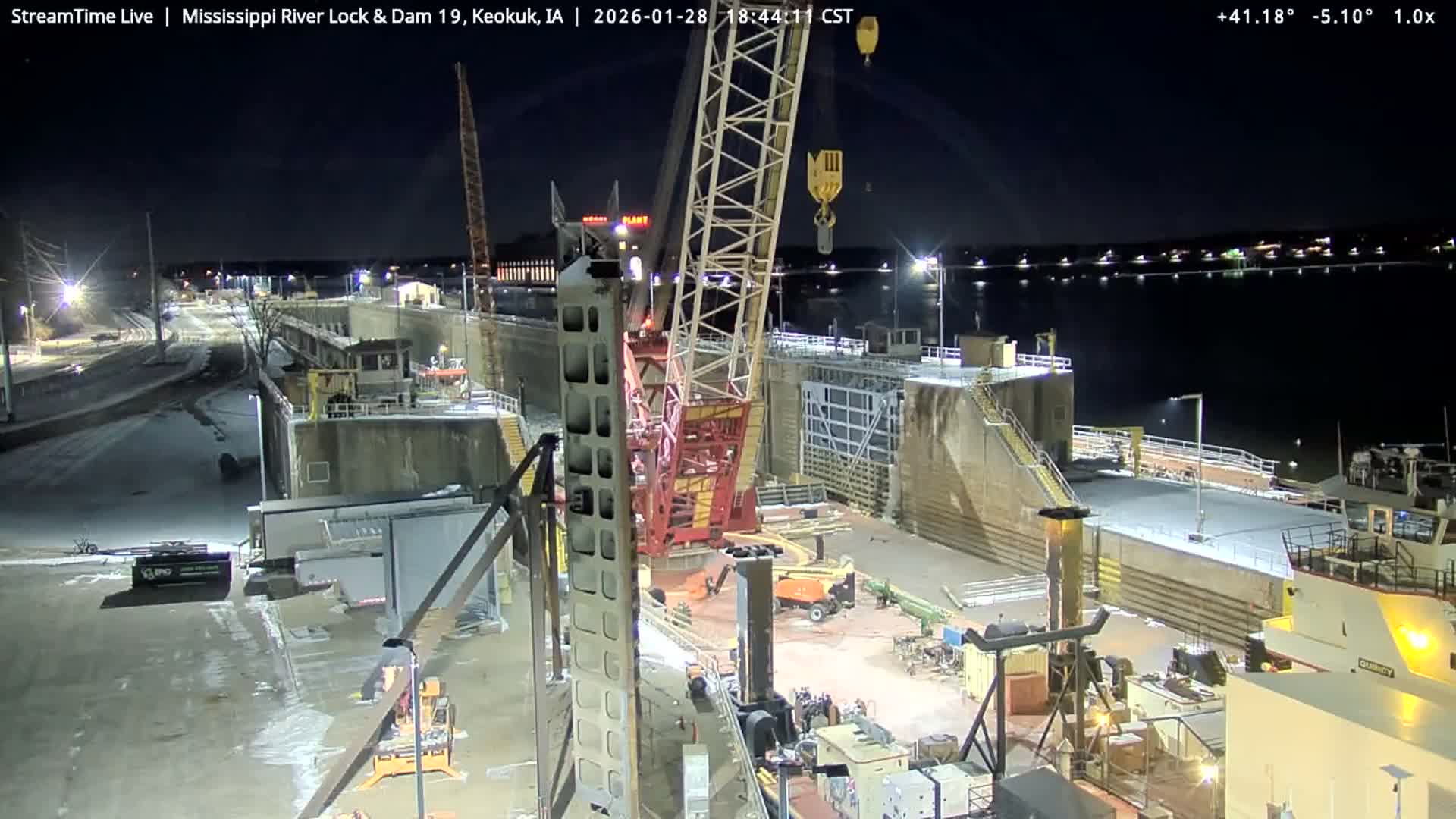 Keokuk Mississippi River Lock 19 Dam & Keokuk Power Plant Live Cam - Keokuk, Lee, Iowa, USA