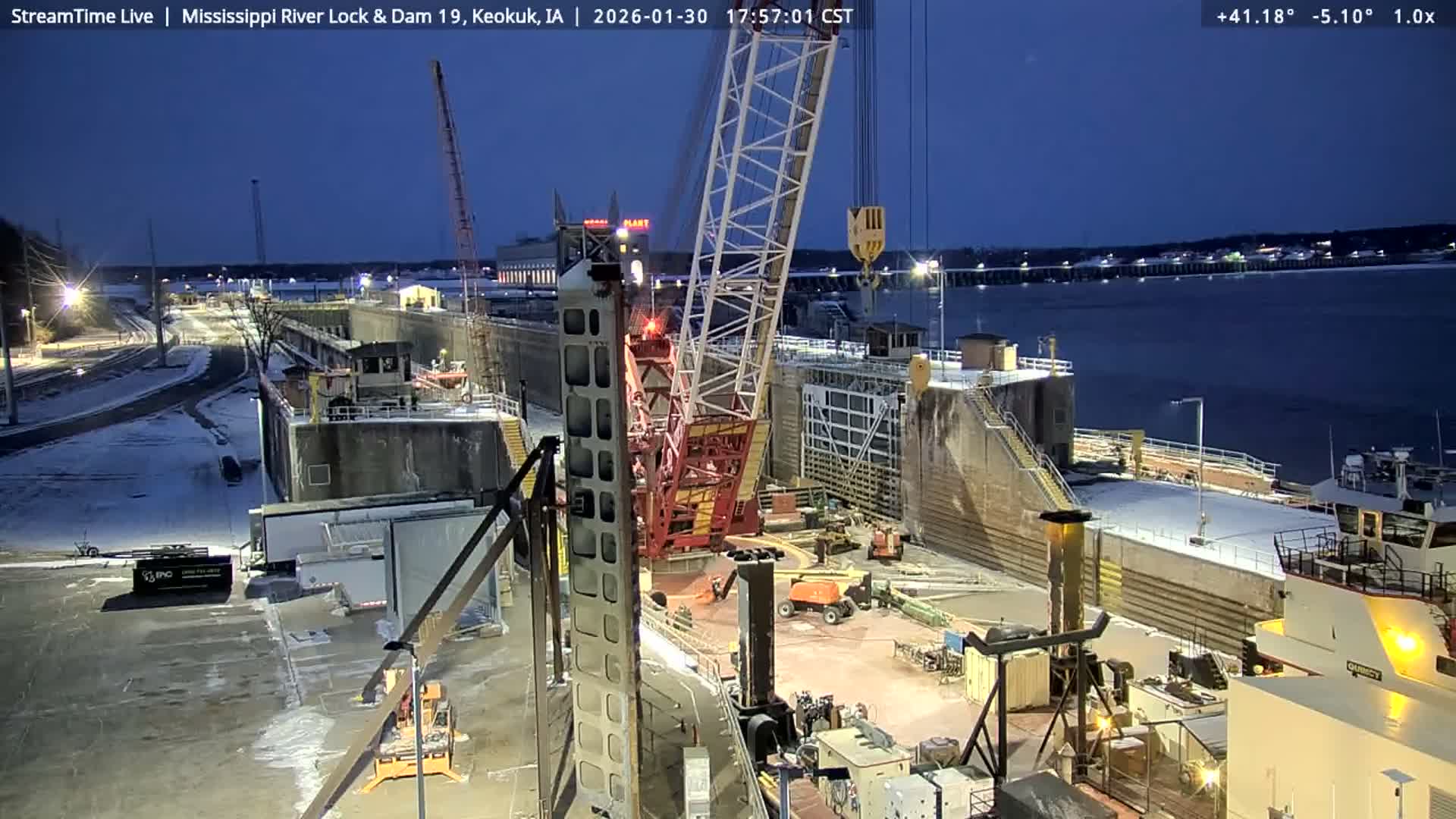Keokuk Mississippi River Lock 19 Dam & Keokuk Power Plant Live Cam - Keokuk, Lee, Iowa, USA