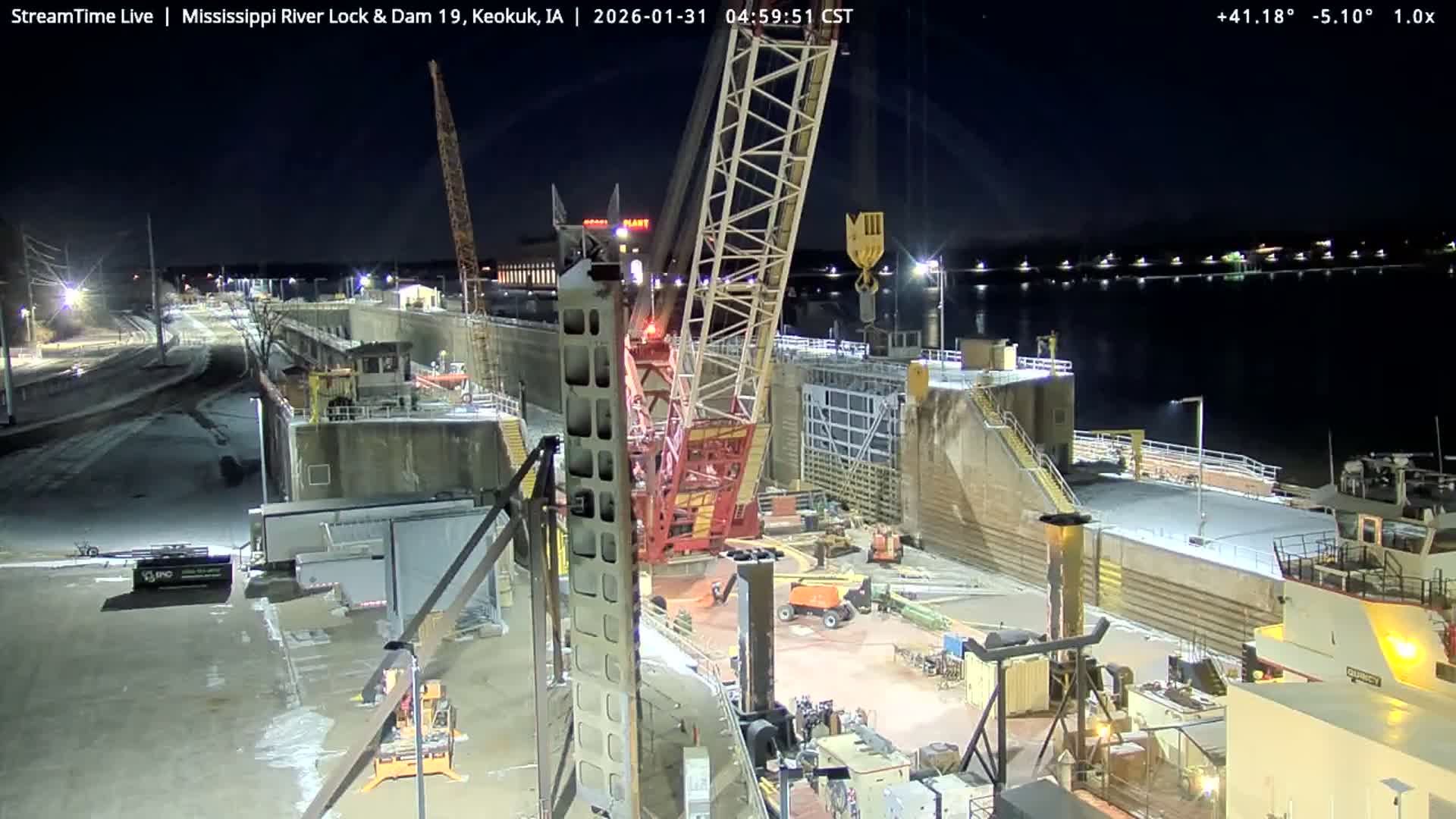 Keokuk Mississippi River Lock 19 Dam & Keokuk Power Plant Live Cam - Keokuk, Lee, Iowa, USA