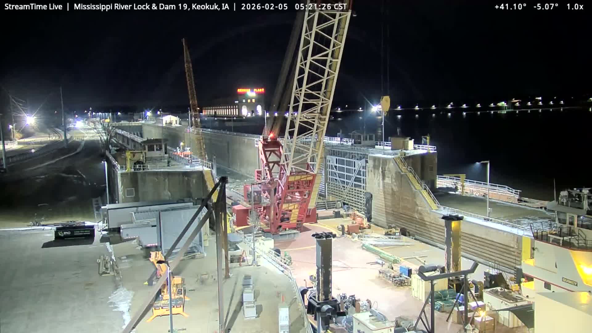 Keokuk Mississippi River Lock 19 Dam & Keokuk Power Plant Live Cam - Keokuk, Lee, Iowa, USA