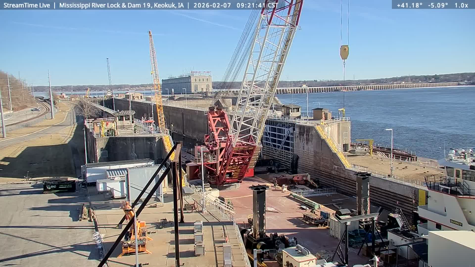 Keokuk Mississippi River Lock 19 Dam & Keokuk Power Plant Live Cam - Keokuk, Lee, Iowa, USA
