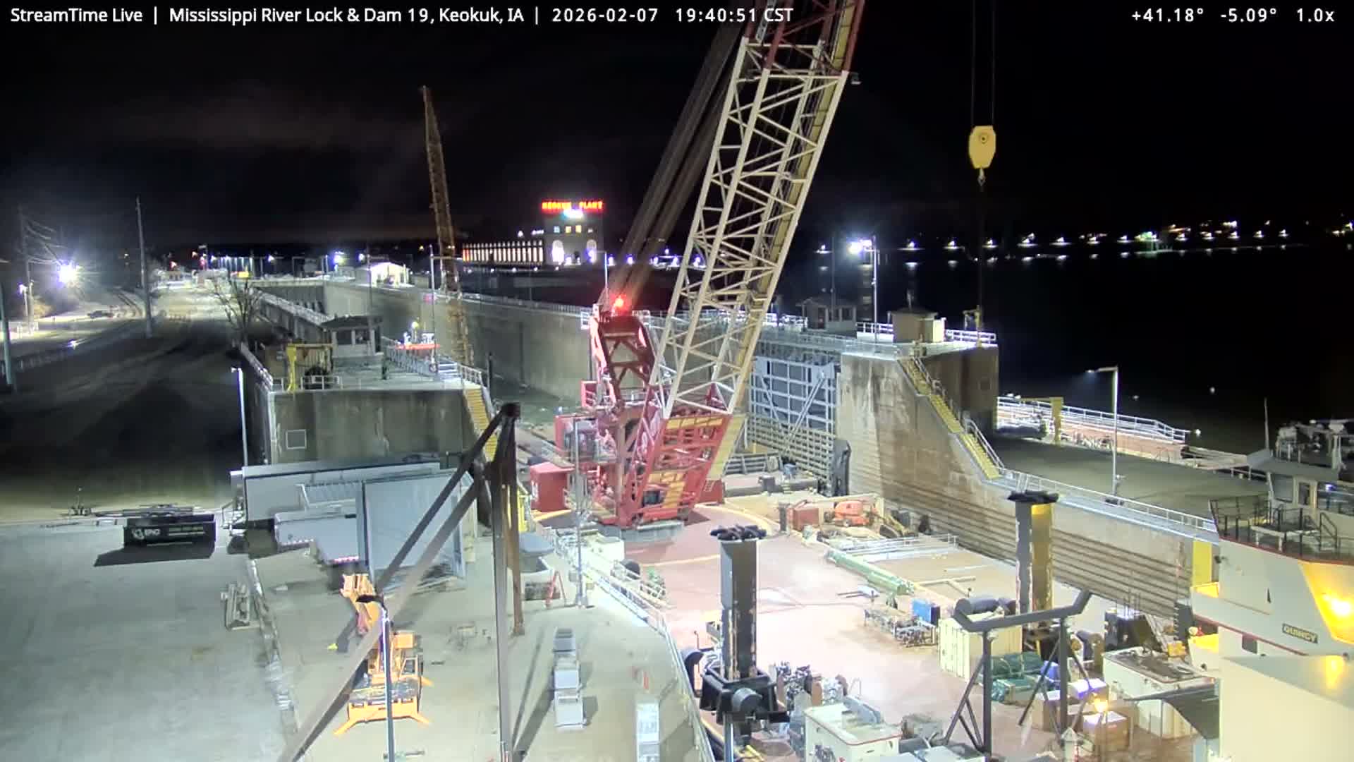 Keokuk Mississippi River Lock 19 Dam & Keokuk Power Plant Live Cam - Keokuk, Lee, Iowa, USA