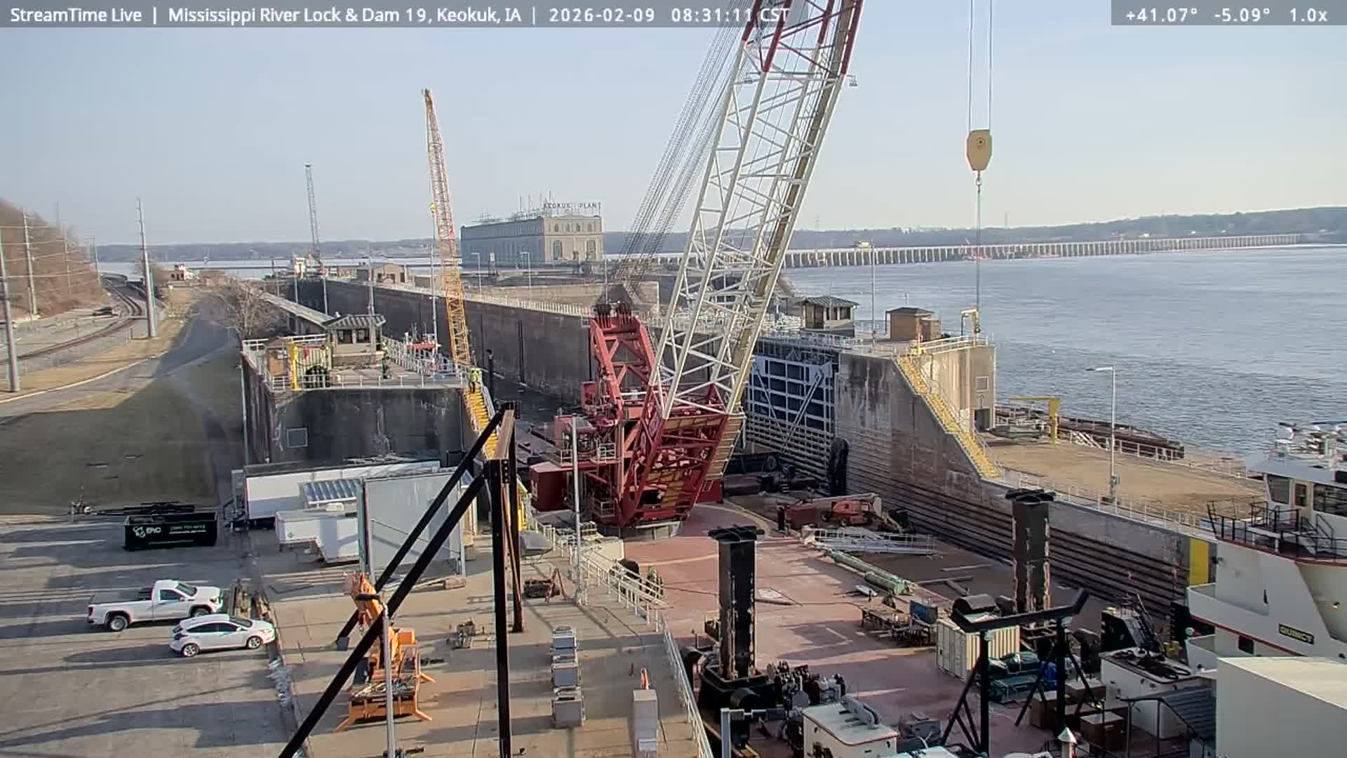 Keokuk Mississippi River Lock 19 Dam & Keokuk Power Plant Live Cam - Keokuk, Lee, Iowa, USA