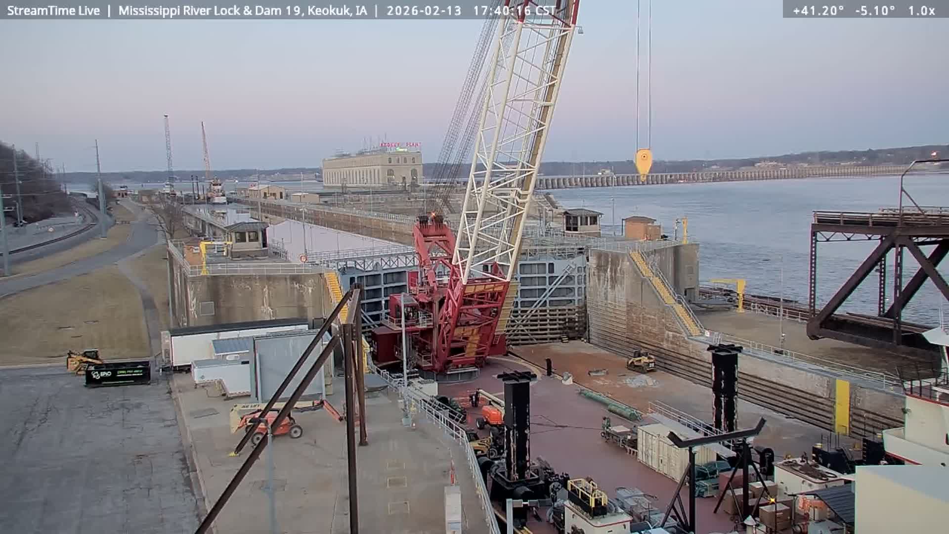 Keokuk Mississippi River Lock 19 Dam & Keokuk Power Plant Live Cam - Keokuk, Lee, Iowa, USA