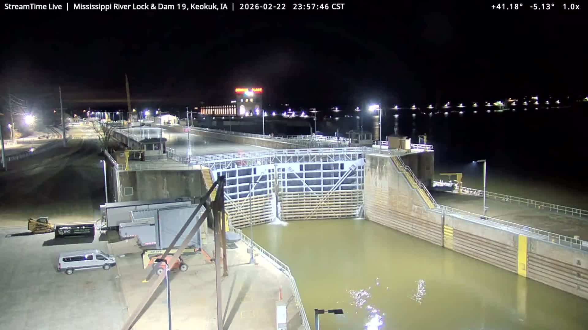 Keokuk Mississippi River Lock 19 Dam & Keokuk Power Plant Live Cam - Keokuk, Lee, Iowa, USA